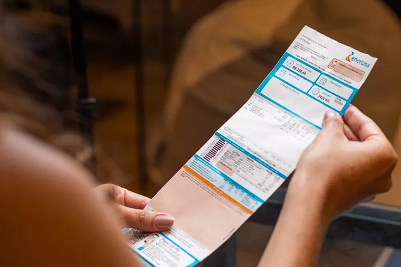 Conta de luz terá reajuste de 0,69% para consumidores residenciais a partir desta terça-feira (8)
