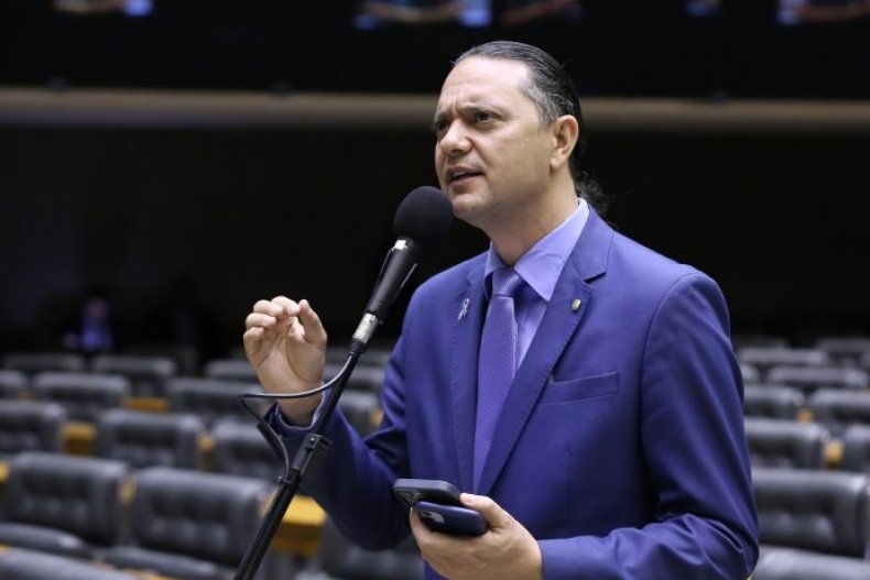 Furtos de energia não poderão mais pesar na sua conta de luz, propõe projeto de lei