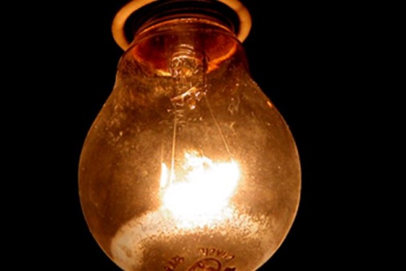 Outubro terá bandeira vermelha patamar 1 na conta de luz, divulga Aneel