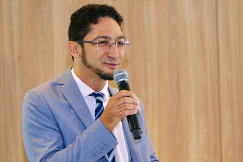 Adiamento de reajustes tarifários leva Conacen a reunião com o MME
